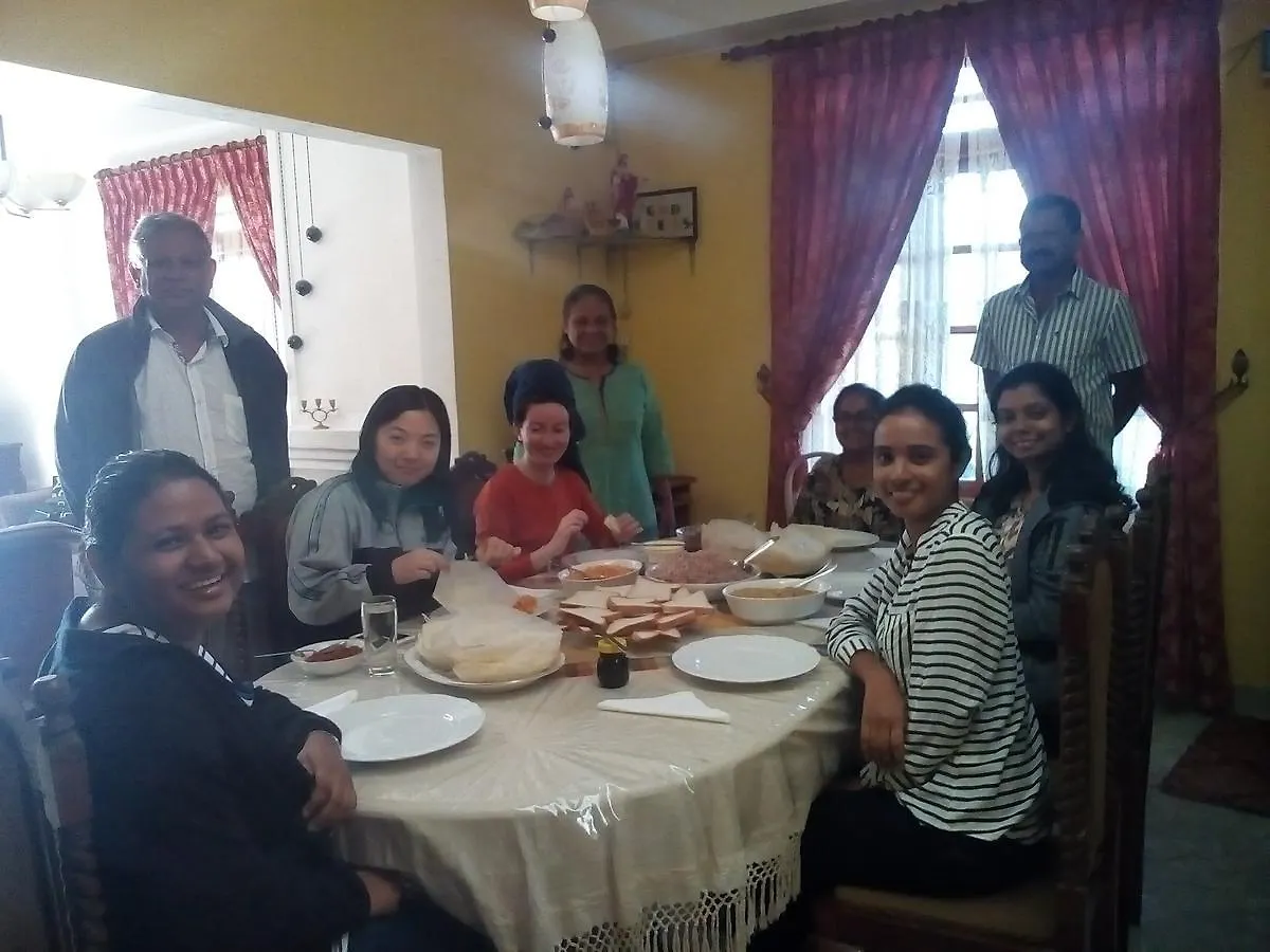 Real Home Stay Nuwara Eliya Gasthof