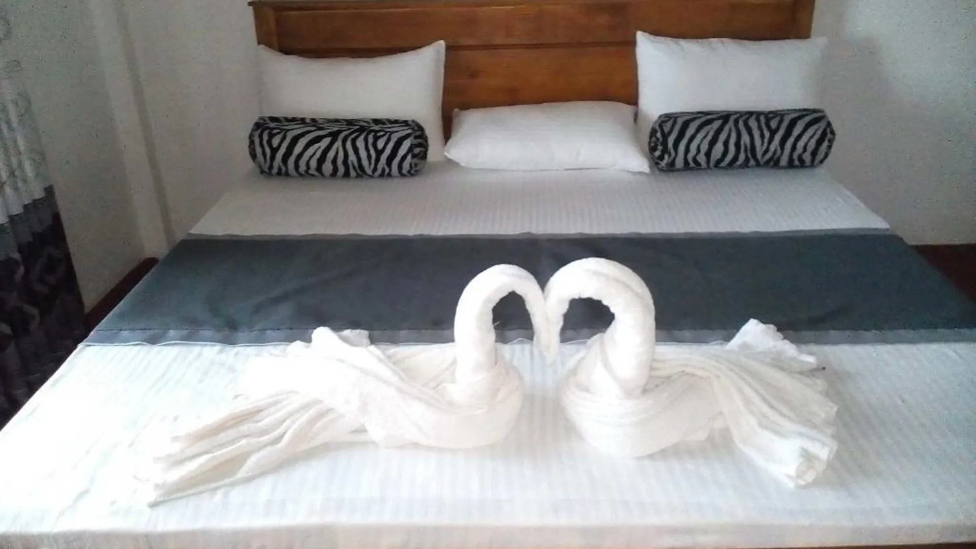 Real Home Stay Nuwara Eliya 2*,